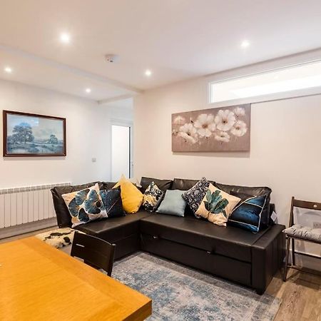 Comfortable Flat Close To The Beach Brighton ภายนอก รูปภาพ