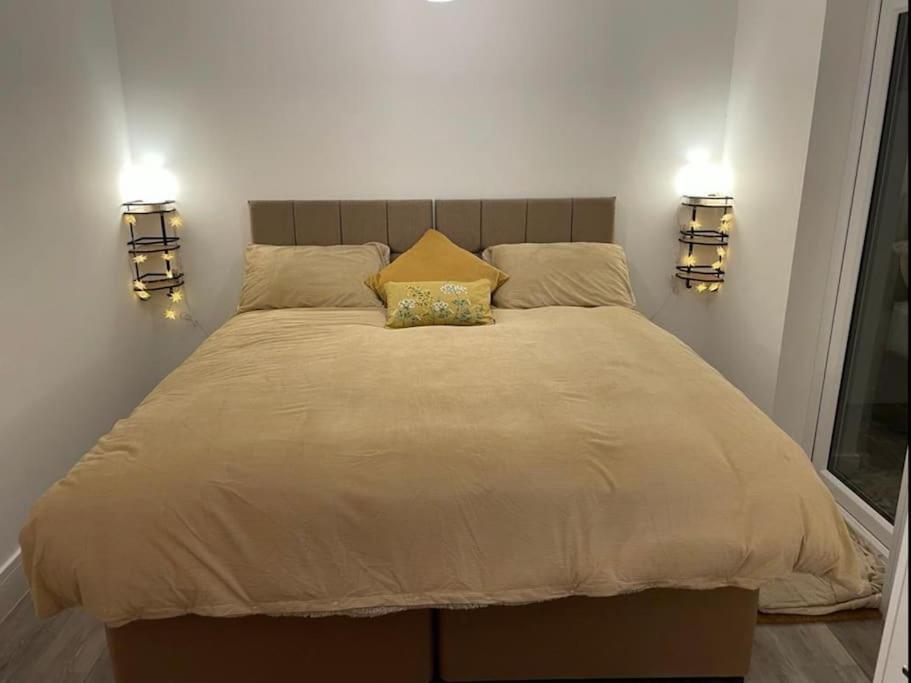 Comfortable Flat Close To The Beach Brighton ภายนอก รูปภาพ