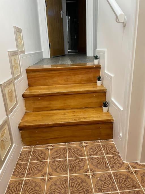Comfortable Flat Close To The Beach Brighton ภายนอก รูปภาพ