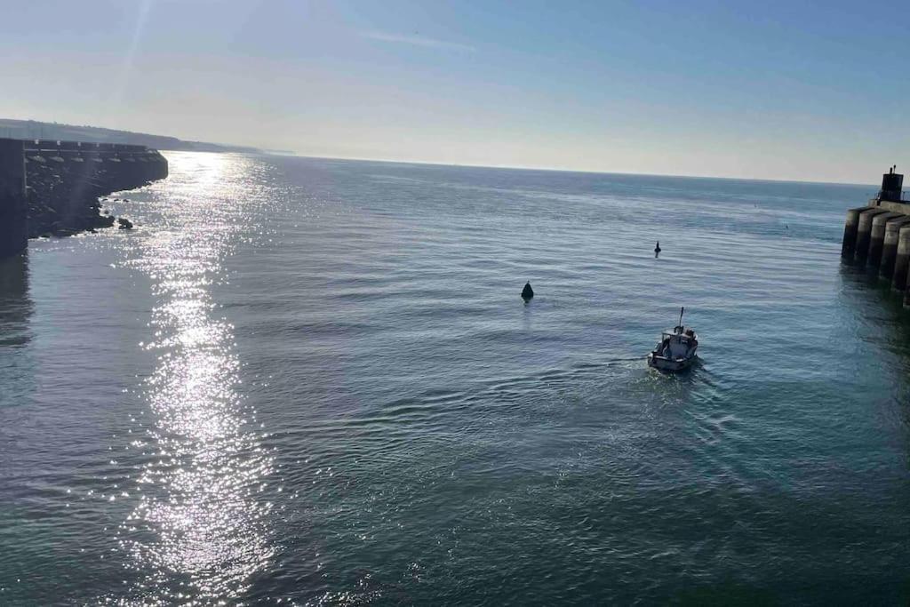 Comfortable Flat Close To The Beach Brighton ภายนอก รูปภาพ
